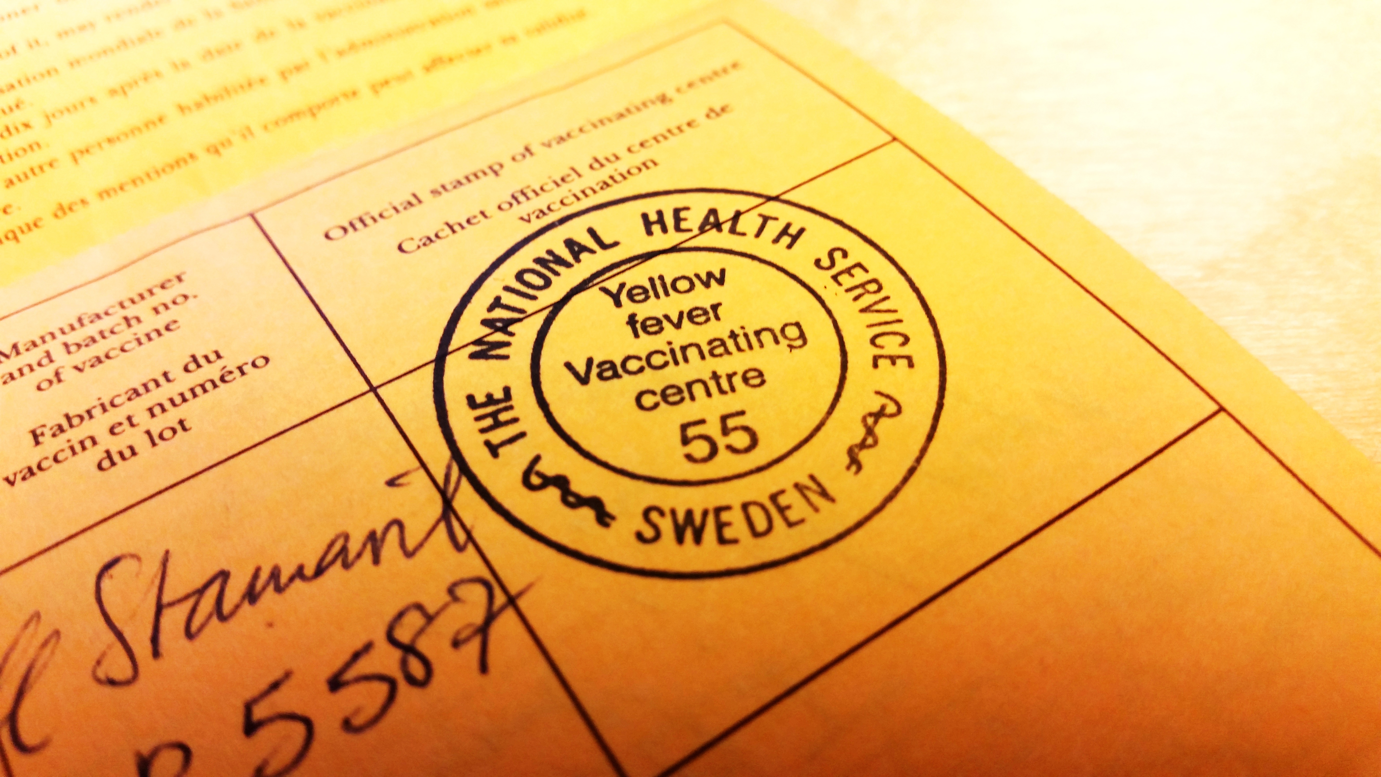 Yellow fever vaccination card